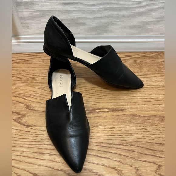 Unique v-cut loafers - Picture 2 of 2